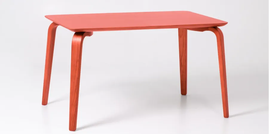 溪畔餐桌 Yy Table