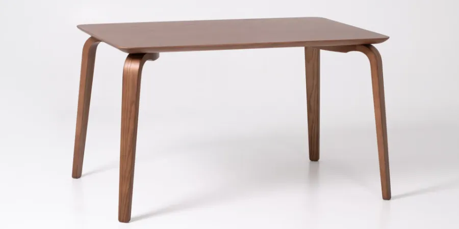 溪畔餐桌 Yy Table